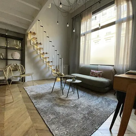 Apartment Loft Royal Des Promenades Reims